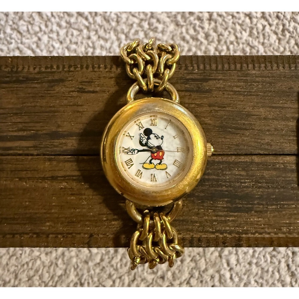 Vintage Disney TimeWorks Mickey Mouse Gold Tone Chain Bracelet Watch no Charms